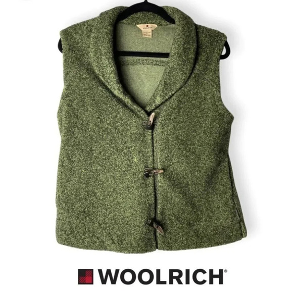 Woolrich Green Vest  with Tooth Hooks - Picture 1 of 9